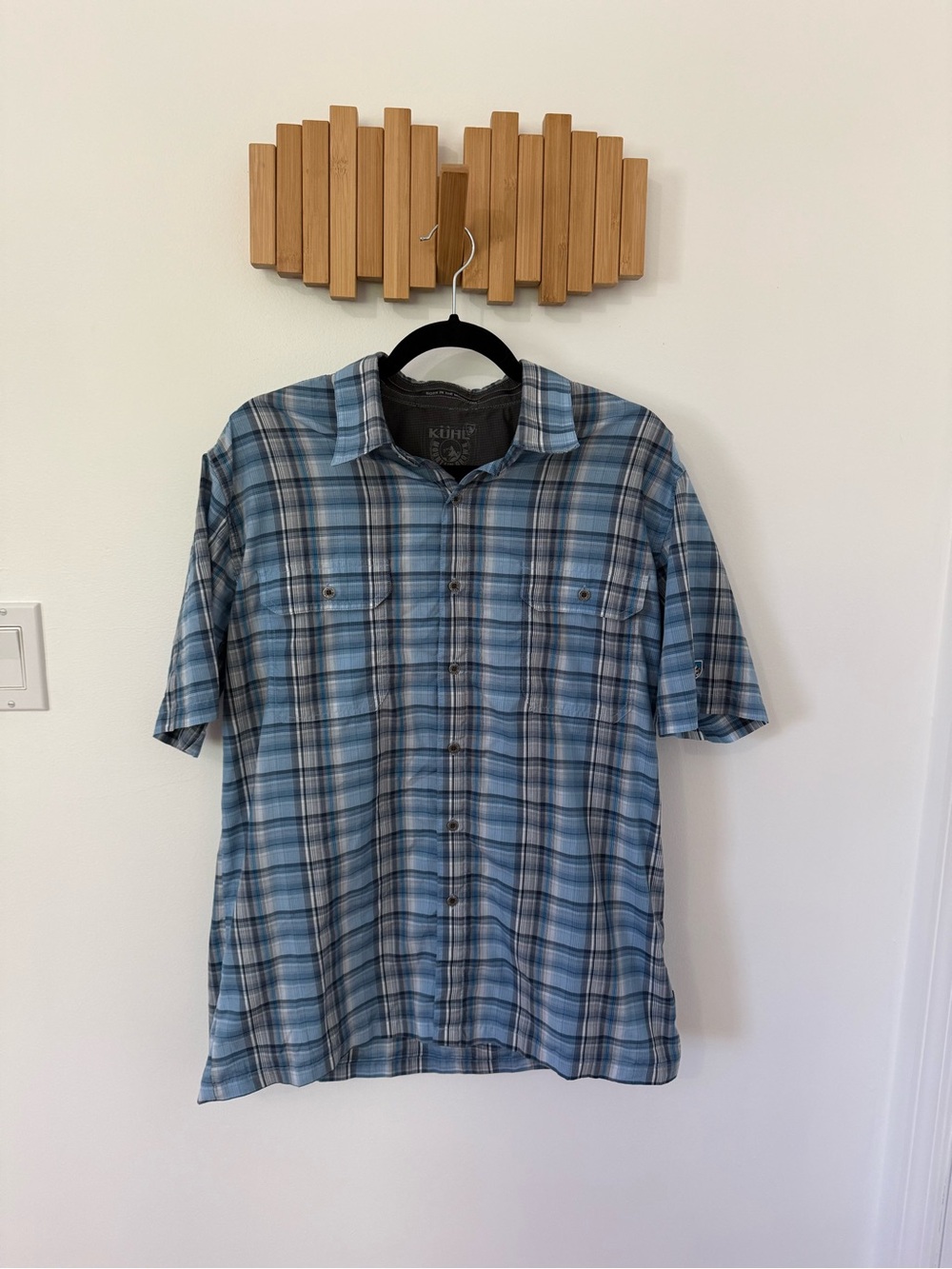 Kuhl Response Men's Blue Plaid Short-Sleeve Button-Up Shirt, Size Large